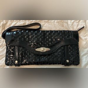 Elliott Lucca clutch